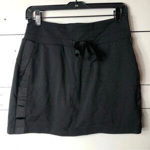 Athleta "Metro Downtown" Skort in Black Size XS